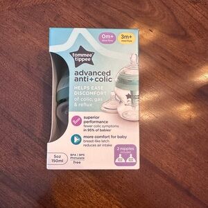 Tommee Tippee Anti-Colic Baby Bottles Set